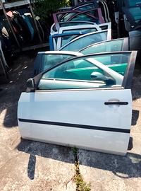 Porta anteriore sinistra Ford Fiesta