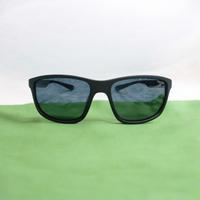 occhiali da sole polaroid 