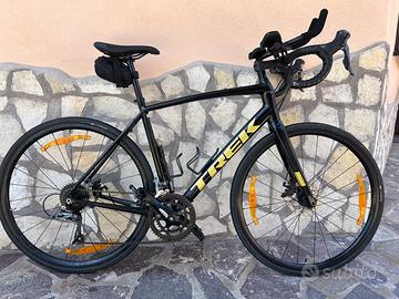 Trek Domane AL Disc