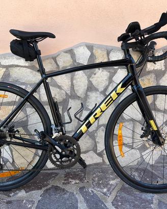 Trek Domane AL Disc