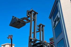 Carrello elevatore diesel LINDE modello H35D-01 se