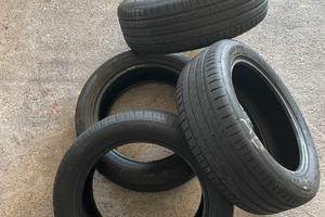 4 Gomme Pneumatici estivi 215/55 R18 99W
