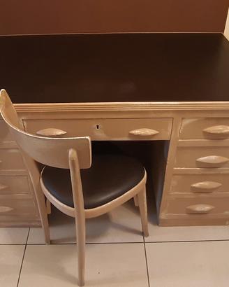 Scrivania cattedra + sedia 