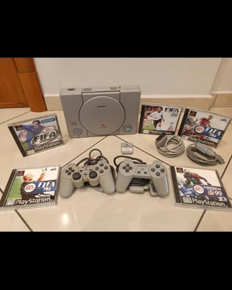 Lotto PlayStation 1 (PS1) funzionante