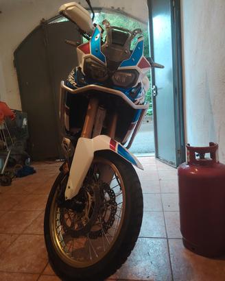 Honda Africa twin 1000 30th anniversary 