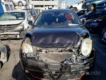 Alfa Romeo Mito 1.6 Diesel Anno 2008 Per Ricambi