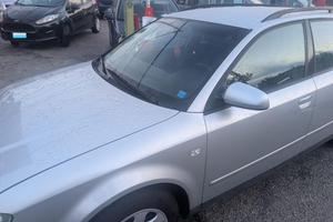 AUDI A4 2.0 20V cat Avant GPL