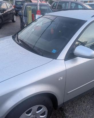 AUDI A4 2.0 20V cat Avant GPL