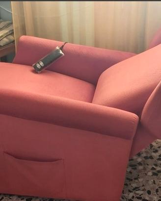 POLTRONA RECLINABILE