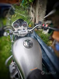 Moto Guzzi Nevada 750