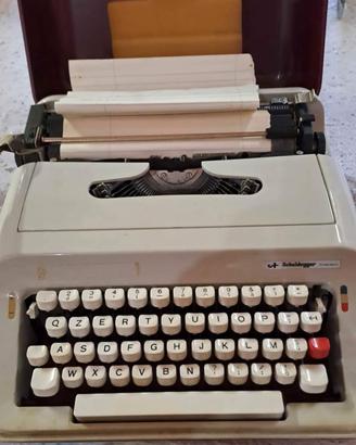 macchina da scrivere olivetti scheideger presiden 