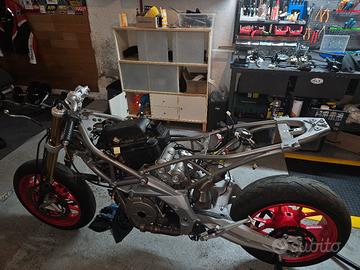 aprilia dorsoduro 750 2008 ricambi