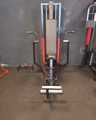 CHEST PRESS LIFE FITNESS 