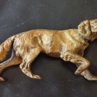 Scultura vintage a forma di cane da caccia