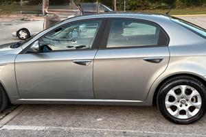Alfa 159