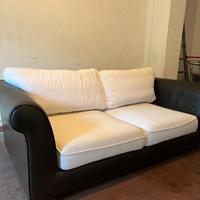 Divani in pelle