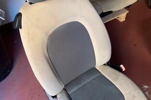 Sedili e pannelli Lancia Y anno 2005