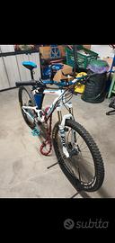MTB GT 27,5 TG L COME NUOVA