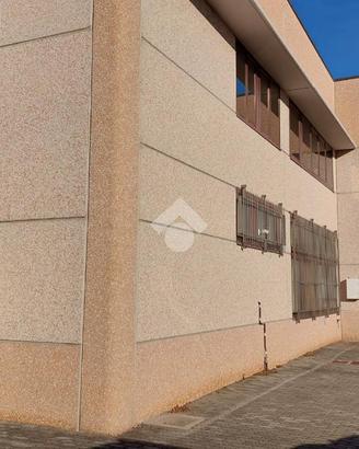 CAPANNONE A CERIANO LAGHETTO