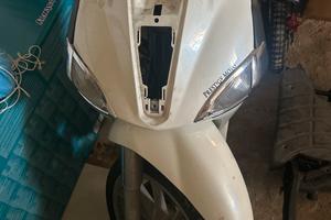 liberty 125 con documenti