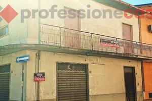 Stabile/Palazzo Aquino [Cod. rif 3265869VRG]