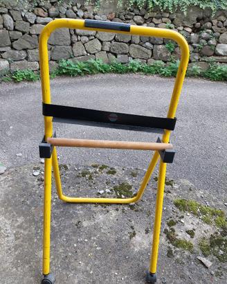 Porta rotoloni tipo scottex