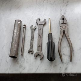 Attrezzi auto Fiat vintage