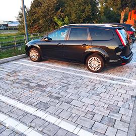 Ford Focus 2.0 GPL 