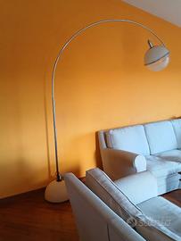 lampada da terra Fabio Lenci, Focus per Guzzini