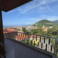 2 LOCALI A CHIAVARI