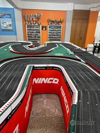 Pista elettrica Ninco 6 corsie - 45 metri