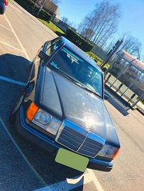 MERCEDES 200E - D'EPOCA