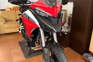 Ducati Multistrada V4S
