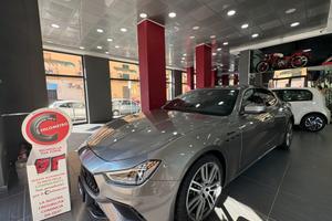 Maserati Ghibli 3.0 V6 Modena 350cv RWD auto ITALI