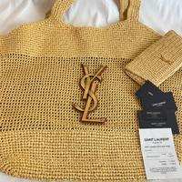 Saint Laurent, Borsa Icare.