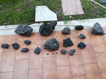 Pietre Laviche Vulcano Etna e Cenere Vulcanica