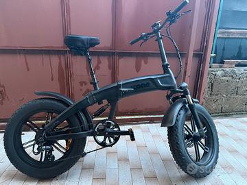 🚴♂️ Bicicletta Elettrica ICON-E X7 – Nera 🚴♀️