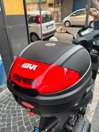 Bauletto portapacchi universale GIVI