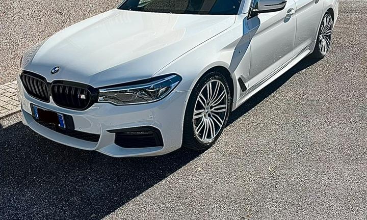 BMW 520 Msport X-drive  Mild-Hybrid