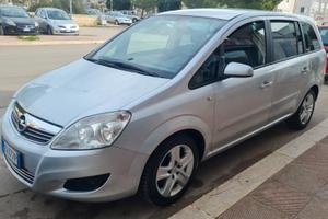 OPEL ZAFIRA B 1.7 del  2010