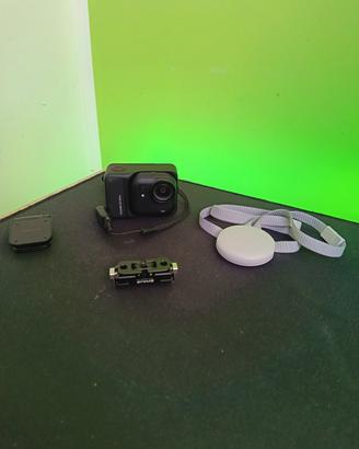 Insta360 Go Ultra 4K Action Cam Nera