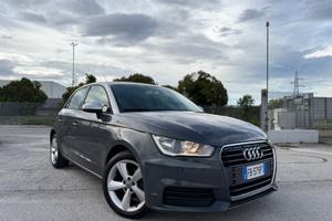 AUDI A1 SPORTBACK 1.0 TFSI Metal Plus