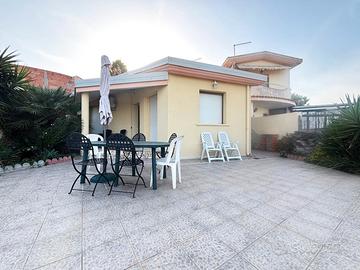 Nuova indipendente con terrazza sul mare