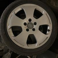 Cerchi in lega da 17 x Audi