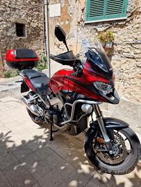 Honda CrossRunner VFR 800 - 2019 Travel Edition