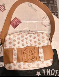 Borsa Ynot?. Come Nuova. prezzo non trattabile 