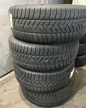 235 55 18 invernali Pirelli del 2021