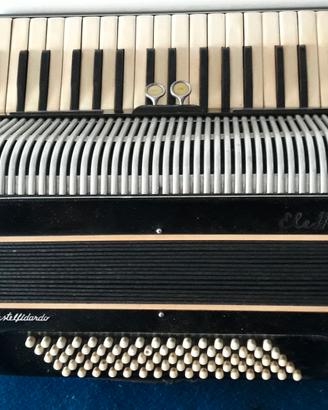 Fisarmonica 80 bassi