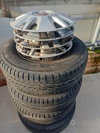 4 Pneumatici 215/70r15cargo con disco e copridisco