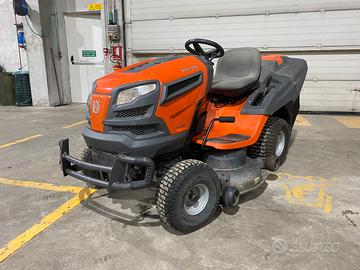 TRATTORINO RASAERBA HUSQUARNA CTH224T